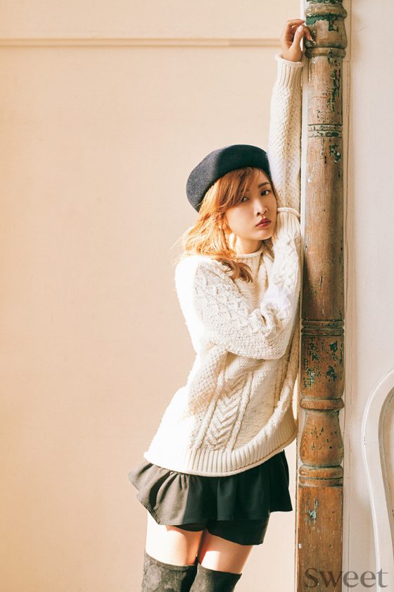 真似したい！紗栄子がリアル私服で仕上げた色っぽニットコーデを披露