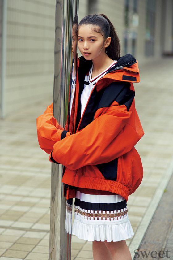 齋藤飛鳥も驚き！ バーバリーがまさかのストリートスポーティースタイル！