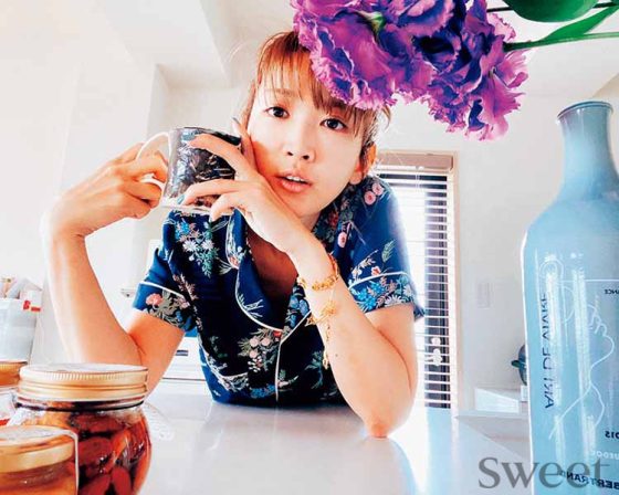 紗栄子は宮崎でおうち時間をどう過ごしてる？ “GUのパジャマ”ほかSTAY HOMEのマストを紹介