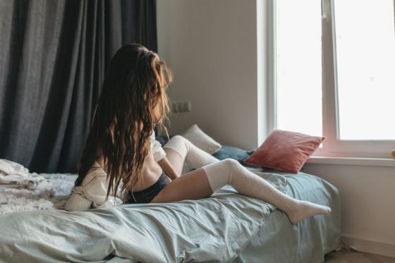 女性のオナニー平均頻度はどのくらい？イクためのやり方・コツも解説