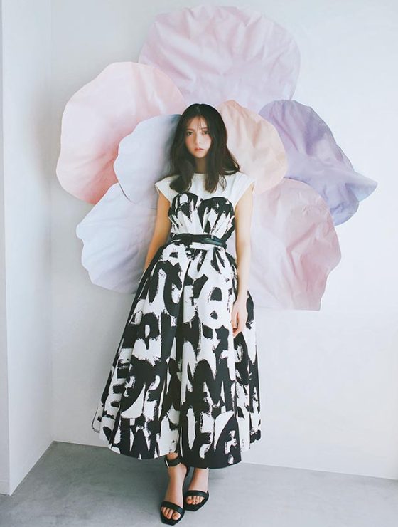 乃木坂46 齋藤飛鳥が着る秋の映え服【今月のカバーガール】