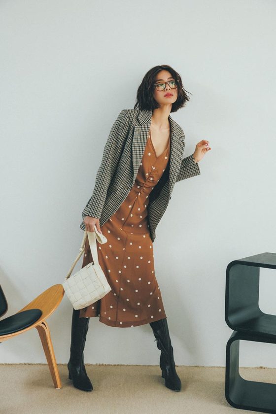 【佐藤晴美×旬アウター】絶対的に好印象！この秋マストハブなテーラードジャケット