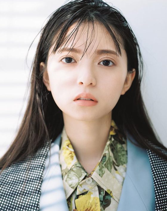 齋藤飛鳥 が『ルイ・ヴィトン』を纏う。【齋藤飛鳥 連載 FASHION FRUITS】