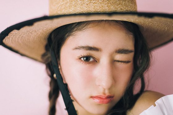 【みちょぱ】ガーリーなフリルファッションを堪能♡