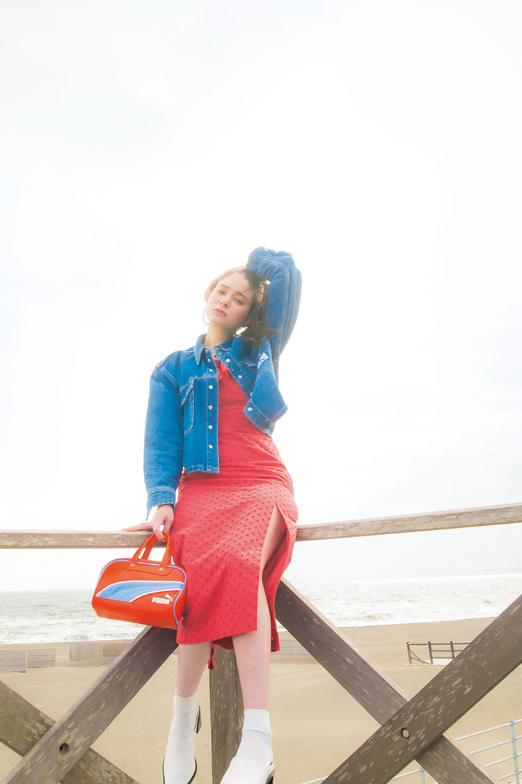 【瑛茉ジャスミン】真っ赤なドレスでエネルギッシュに夏を彩る