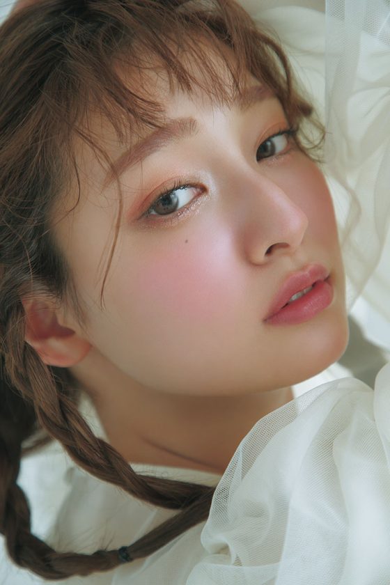 【吉川愛】旬顔を叶える最新メイクテク＆注目コスメを深堀り♡“カワイイサジカゲン”ってこんな感じ