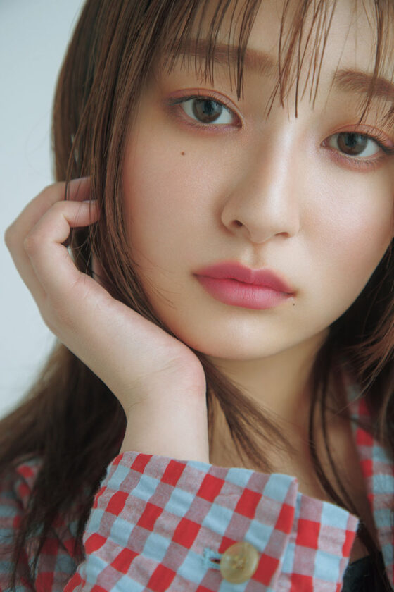 【吉川愛】最新コスメでつくる！夏のほんわかメイクが可愛すぎ♡