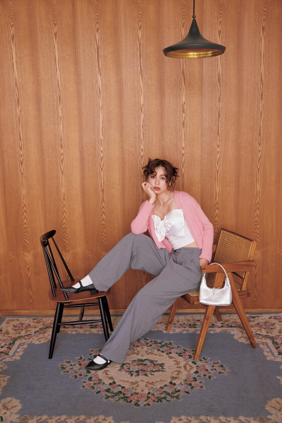 ひとつも逃すな！秋冬トレンドKEYWORD～ガーリー短丈トップス×スラックス～