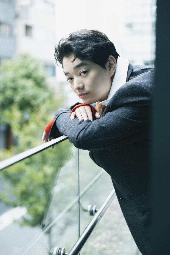 【染谷将太】『怪物の木こり』でサイコパス脳外科医を熱演！「1番怖いタイプの人間だと思います（笑）」