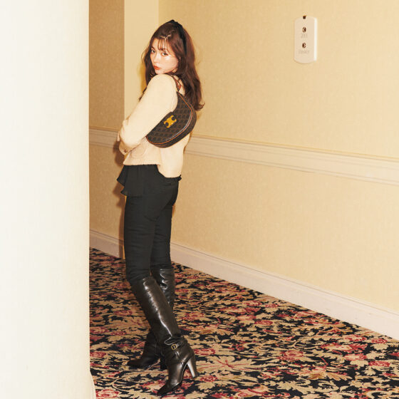 美シルエットで魅了♡ CELINEの最新バッグ＆シューズ