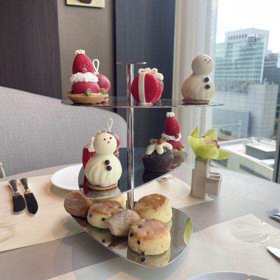 MAISON MARUNOUCHIのホリデー アフタヌーンティーを先行レポ！【ミーハー編集M&Mがお試し三昧！今ときめくアレやコレ♡】