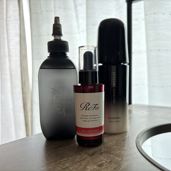 お休み期間に頭皮と髪をじっくりケア。温もりが心地いい温感トリートメント3選【HAIR INFO】