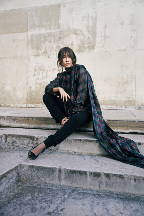 紗栄子が纏う。エトワールなメゾンブランドの注目ルック