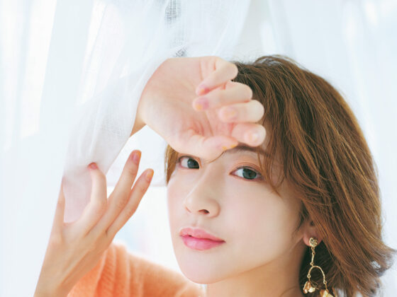 【おざみ】オレンジシャドウでつくる。多幸感メイク