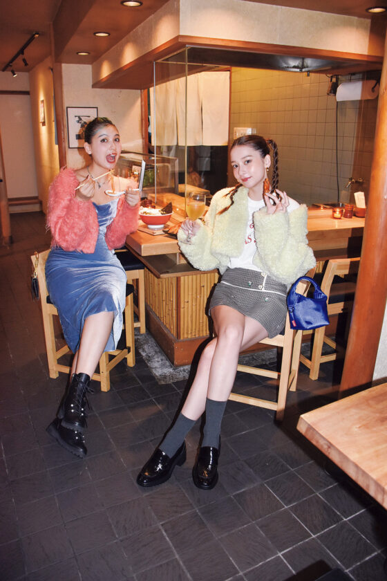 シメは焼き鳥♡ パーティーライクな夜遊びコーデ