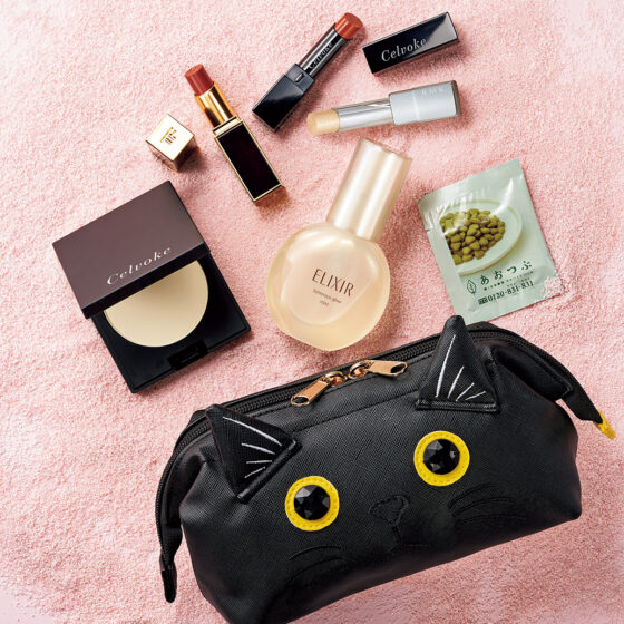 常に持ち歩いている優秀コスメを教えて♡コスメポーチの中身大公開