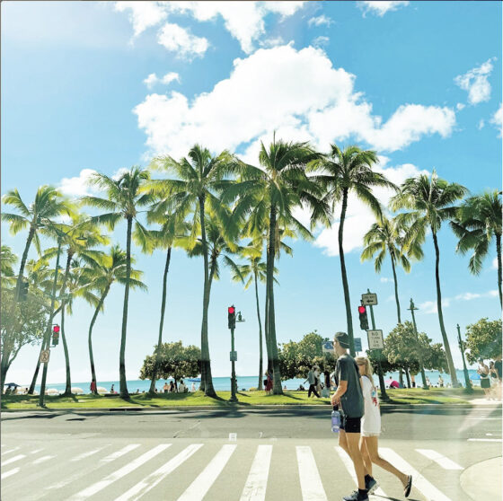 英語で褒められたときの返し方【ハワイのマキさんが教えるGirl’s English】