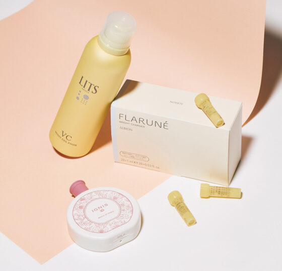 【透明美肌コスメ】ビタミンCやナイアシンアミドなど…注目の“成分買い”でトーンアップ4選