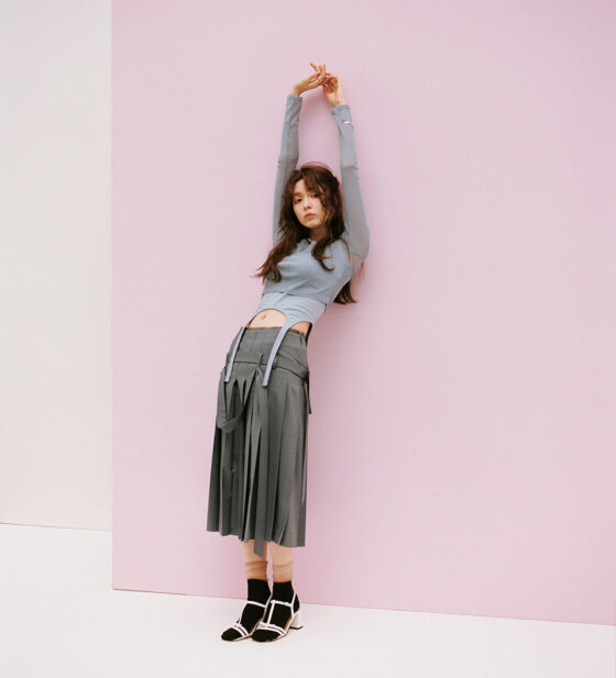 【八木アリサ】肌見せ＆脚見せで今っぽく着こなす♡ プリーツスカートコーデ