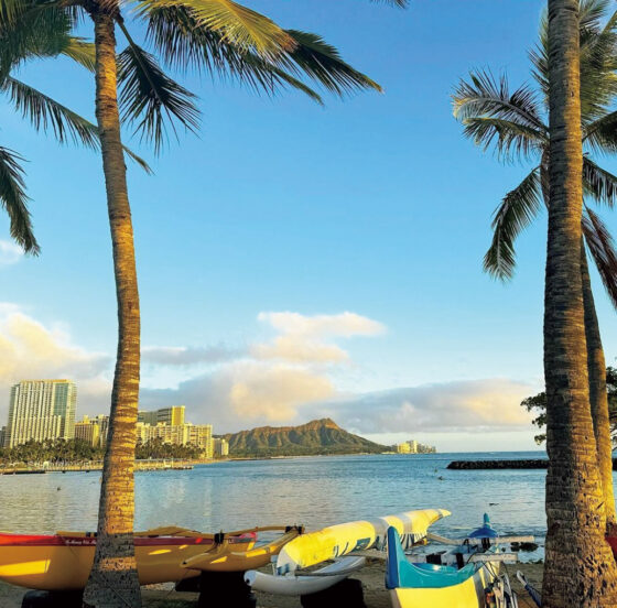 英語で「知らせる」「知らせて」と言いたい！使役動詞“let”の使い方【ハワイのマキさんが教えるGirl’s English】