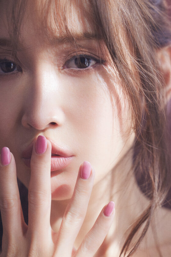 【紗栄子】印象深い目元へ。ベージュの囲み目メイク【やり方】