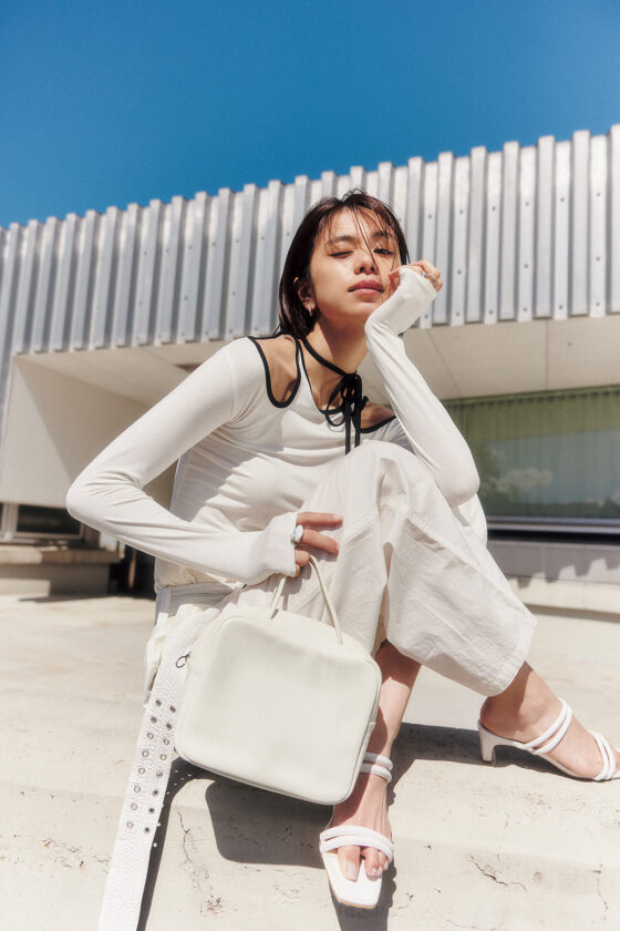 【オールホワイトコーデ】この夏ゲットしたい！スポーツシックアイテム