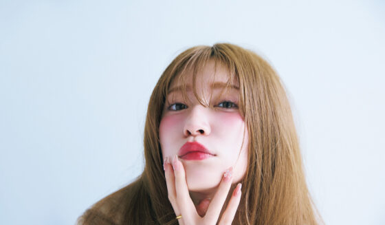 涙袋とチークがカギ！イガリさん直伝【中顔面短縮メイク】のHow to