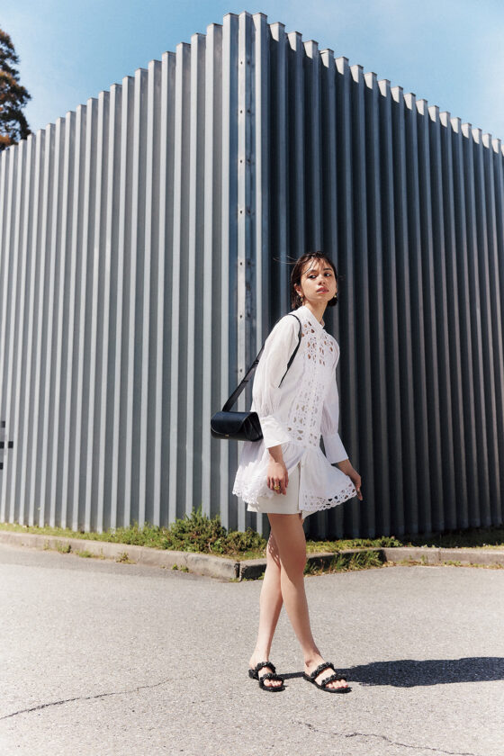 夏に映える！白ワンピース＆ブラウス4選【カットワーク】