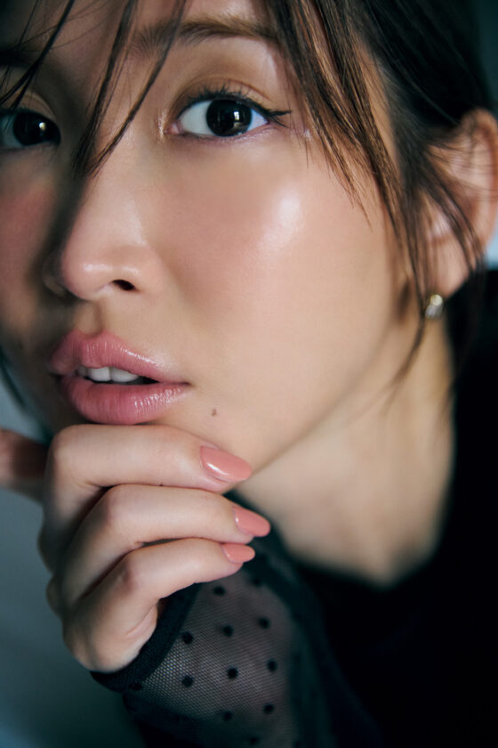 【紗栄子】の美を紐解く！おすすめのインバスケアアイテムとは？