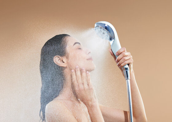 【シャワーヘッド・ドライヤー】美容家が本気でおすすめ！超優秀な美容ツール3選