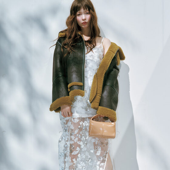 【ワンピース】キラキラブーム到来！レイヤードできて着回し自在なキャミワンピ3選