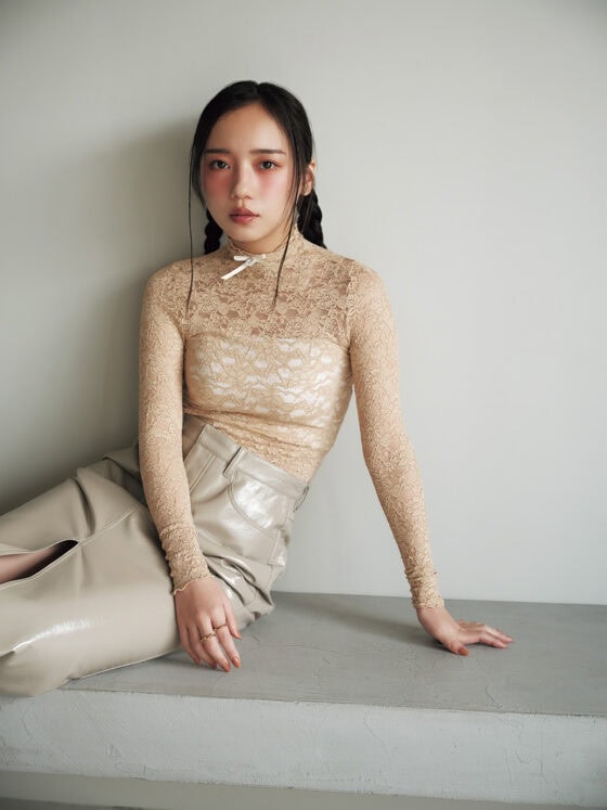 【齊藤京子】ベージュピンクで作る！じゅんわり蒸気肌♡【愛されメイクHOW TO】