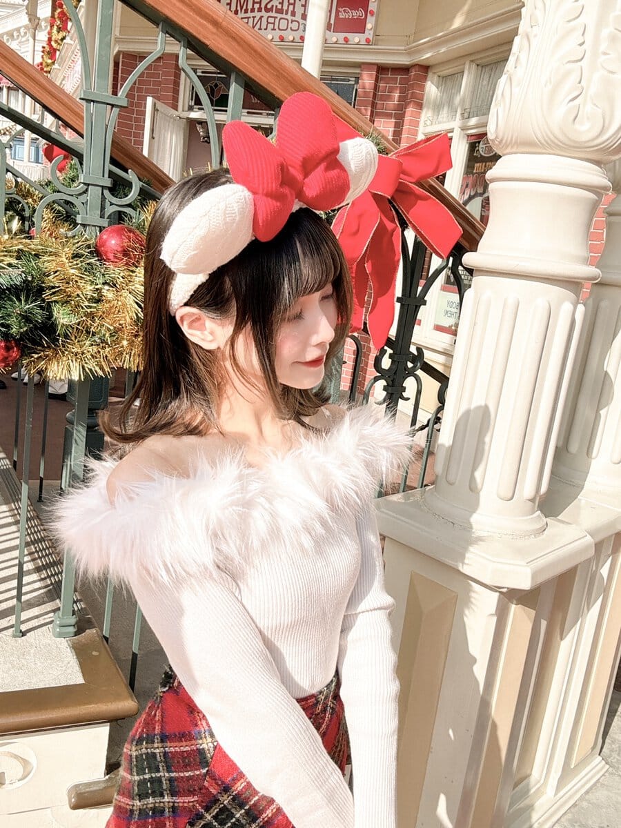 【ディズニーランド】“クリスマス限定”おすすめフォトスポットやフードを紹介【sweet lovers】