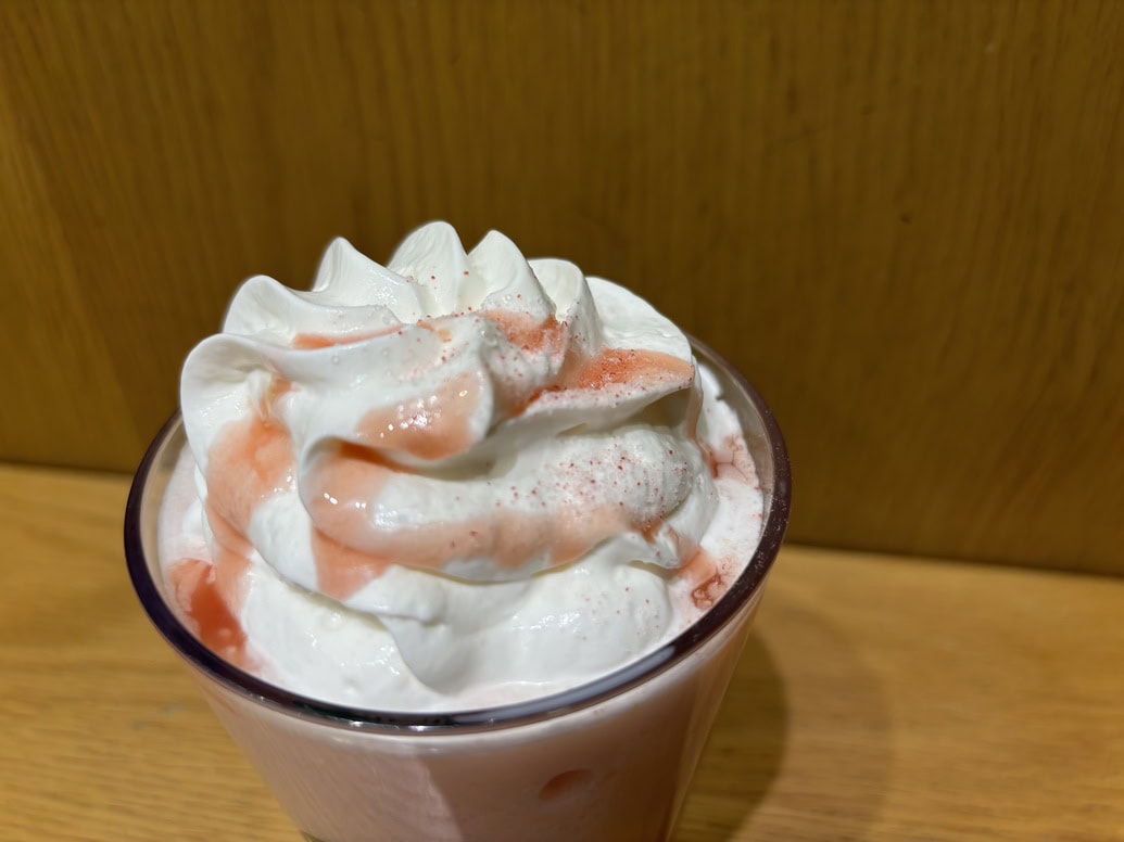 スタバ　白桃と桜わらびもち フラペチーノ®