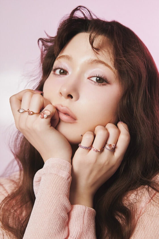 コーデのアクセントに♡ 大人の「ピンクジュエリー」を厳選