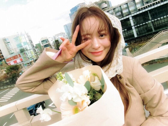 コーデのアクセントに！マルチに活躍する最旬「レースストール」の使い方