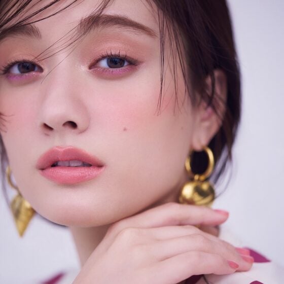いつものメイクをアップデート！ナチュラルな大人の「ピンクメイク」