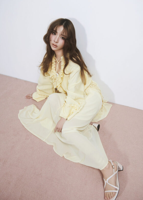 【H&Mなど】大人も似合う♡ 媚びない色気を引き出す“ふわふわシフォン”コーデ