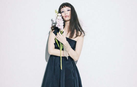 現代のミューズ「齋藤飛鳥」が纏う。優雅で芯のあるエレガンスなDior