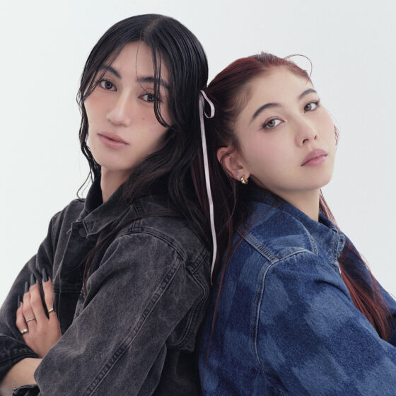 チークの上にビームハイライトを重ねるのが気分！ヘア＆メイクKENJIが教える最新美容事情