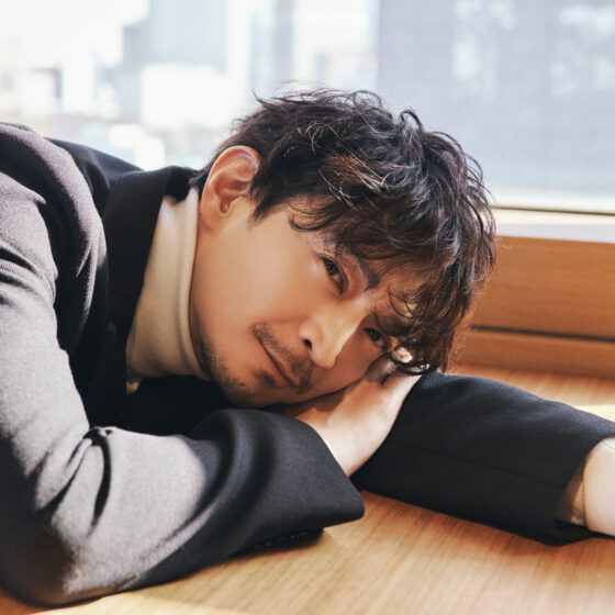 【津田健次郎】現実では「生まれてこの方、“貴様”って一度も言ったことないんです（笑）。」【sweet web独占】