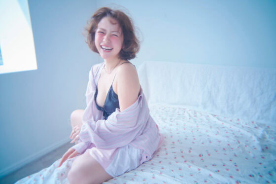 【村重杏奈】アイドル時代は「出るところは出ている女っぽい体形に、自信が持てないときもあった」