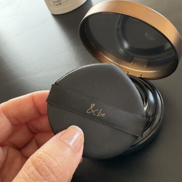 アンドビーのクッションファンデ