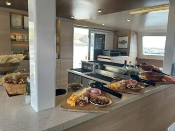 サンセットクルーズのキッチン