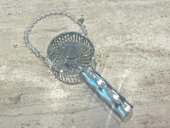 2025年夏はコレで乗り切る！酷暑でも「キレイ」を諦めない、最強の暑さ対策アイテム3選