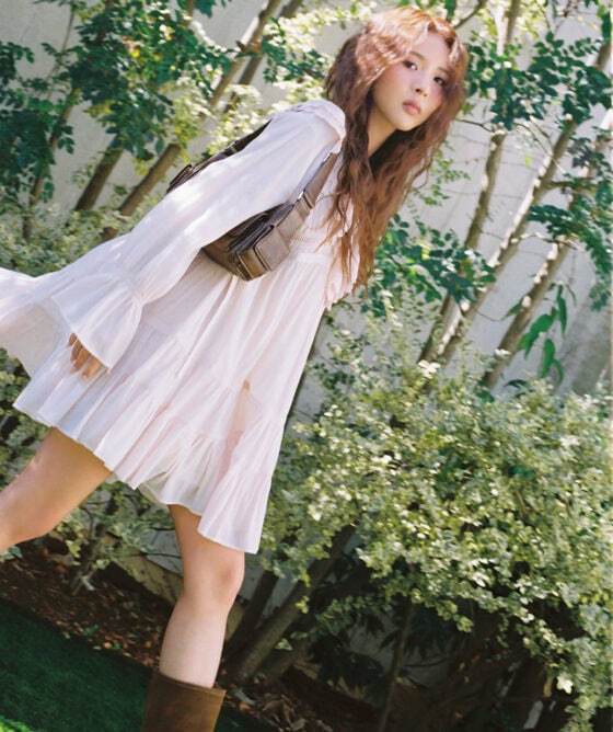 ミニワンピが主役の70sコーデ♡ ボヘミアンブーツ合わせが大正解！【ミチ】