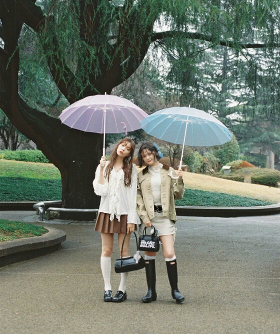 1点投入でいつでも洒落見え♡ 「フリルガウン」で作る大人の甘ギャルコーデ