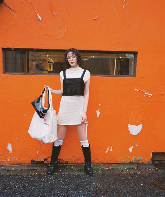 「ビスチェ重ね着」で即おしゃれ♡ 着こなしの幅が広がる簡単レイヤードコーデ【Ungrid】