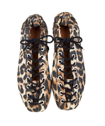 ティナとシューズ