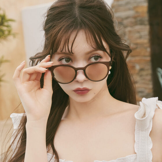 【付録】スウィートモデルも愛用中♡ 120%盛れる「コールマンの調光サングラス」はこの夏のマストハブ！